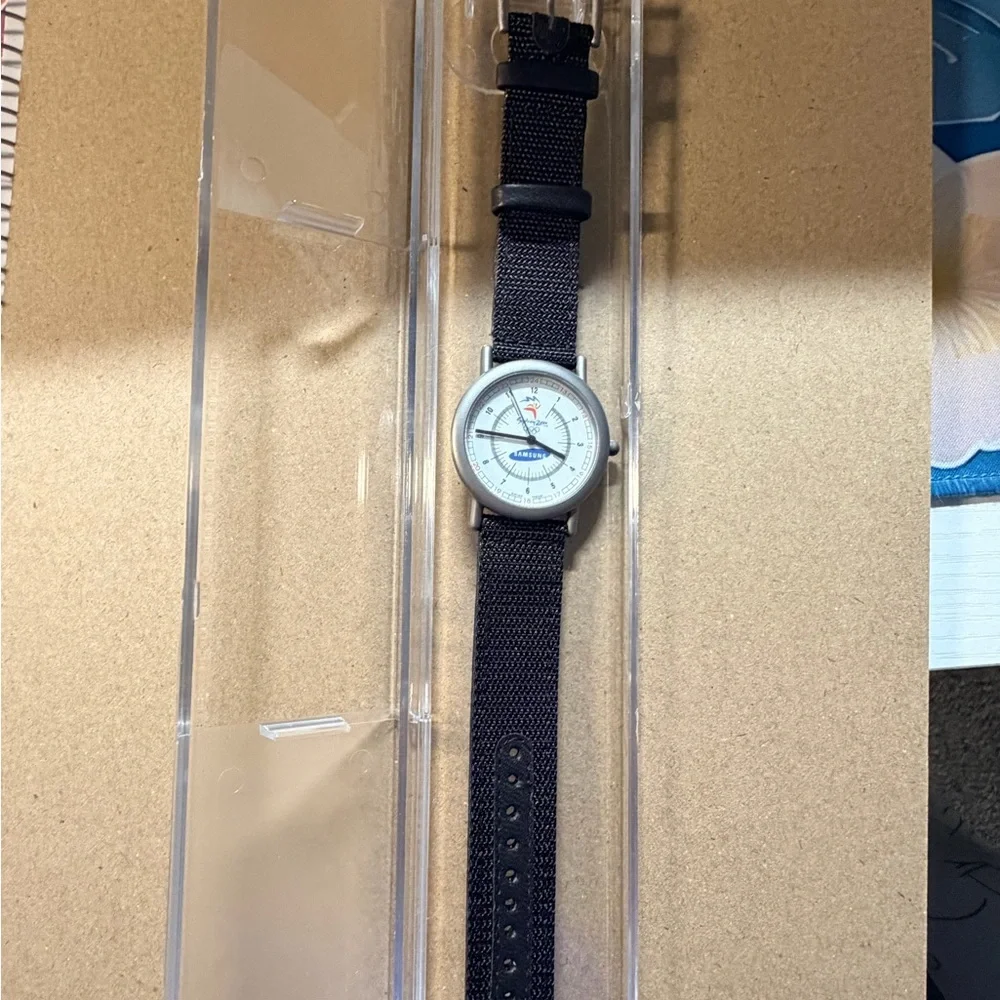 Vintage Samsung Sydney Olympic Black and Silver Watch